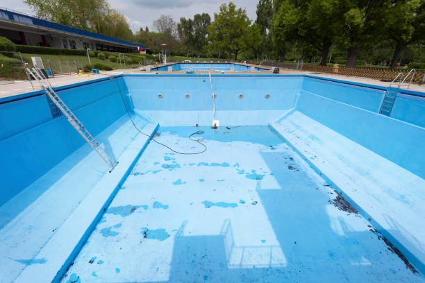 Best Water damage mitigation services  in Gibbstown, NJ